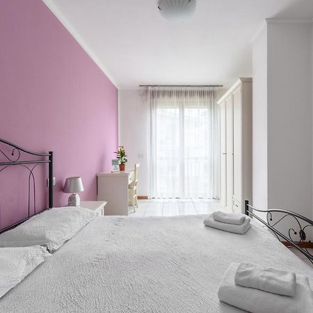 Hotiday Residence Garda Peschiera del Garda Bagian luar foto
