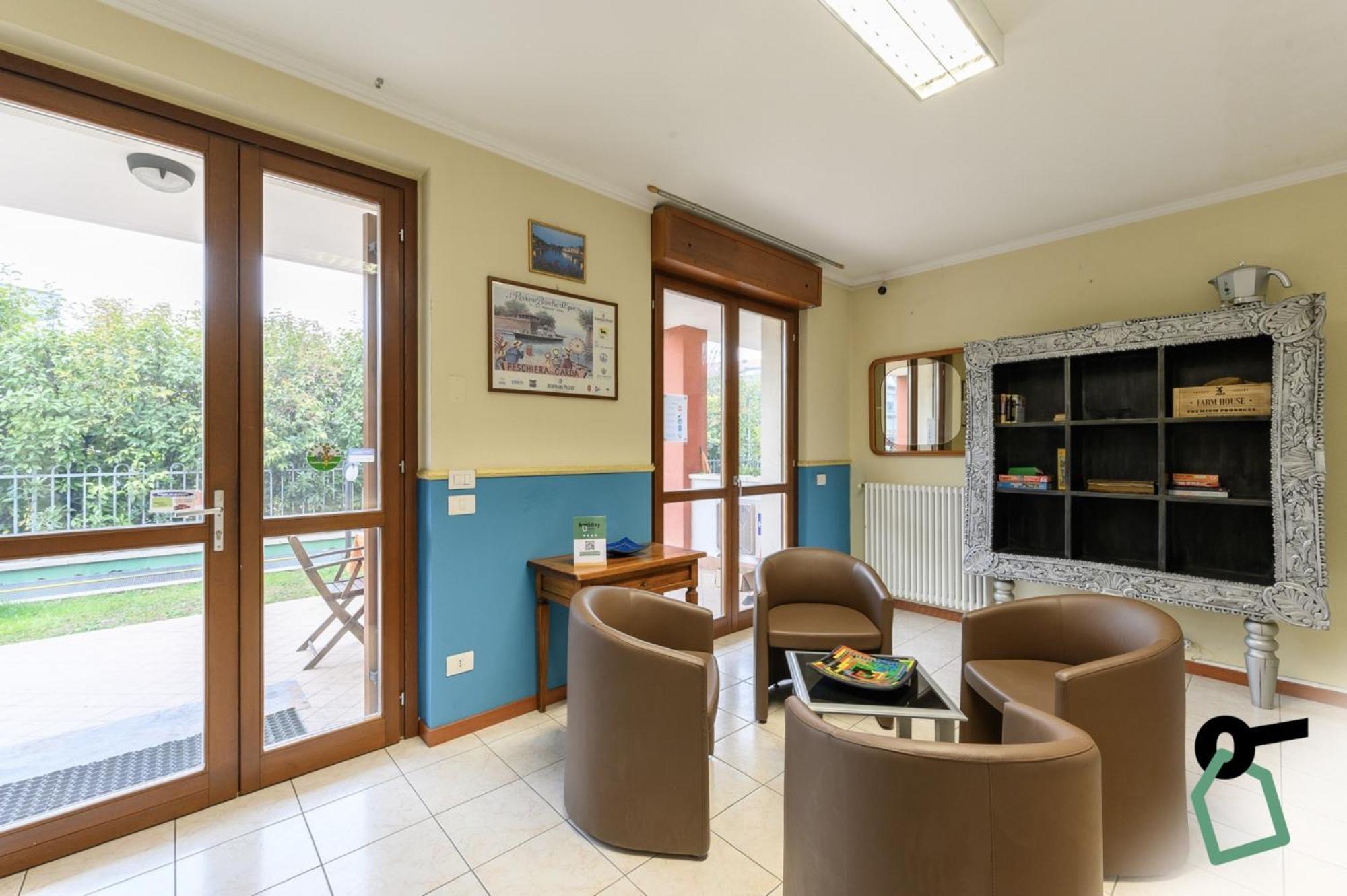 Hotiday Residence Garda Peschiera del Garda Bagian luar foto