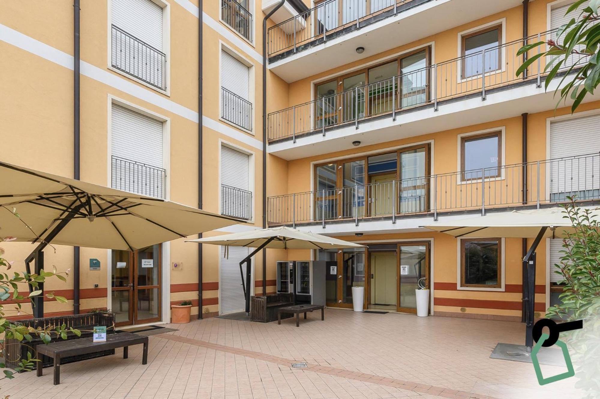 Hotiday Residence Garda Peschiera del Garda Bagian luar foto