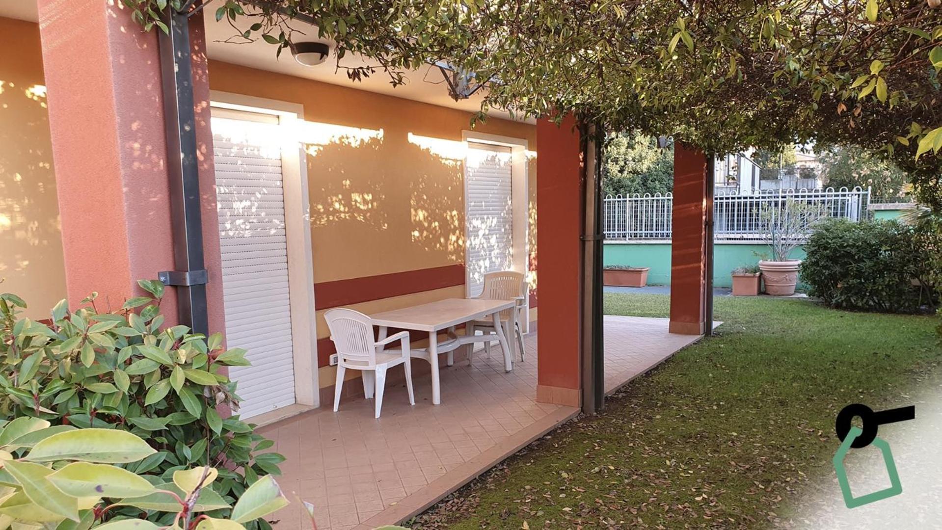 Hotiday Residence Garda Peschiera del Garda Bagian luar foto